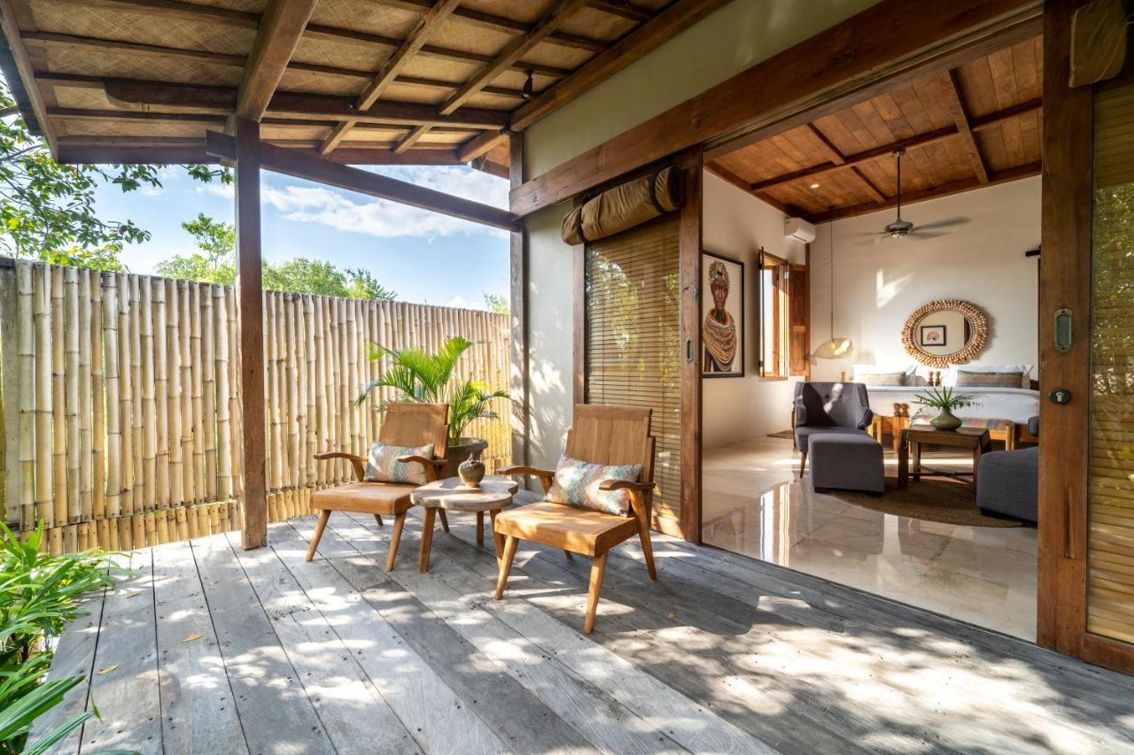 Villa Pulau Cinta Boutique Suites Gili Meno Esterno foto